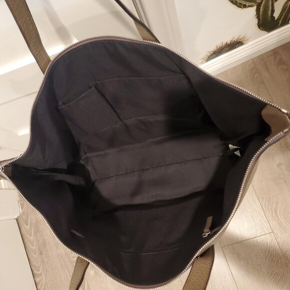 Vince Camuto Large Pebble Leather Shoulder Bag Purse Warm Taupe EUC - Picture 5 of 6